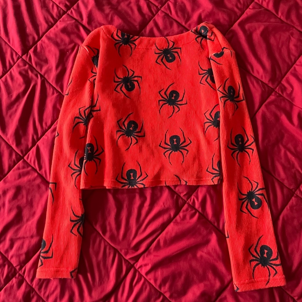 Tunnel Vision Red Widow Print Cardigan - Picture 3 of 5